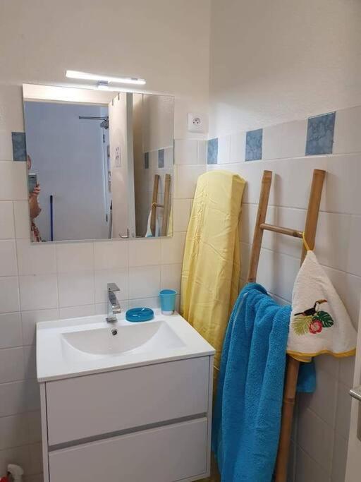 Appartement Ker-Eol Residence Canouan Sainte-Anne Avec Piscine Kültér fotó