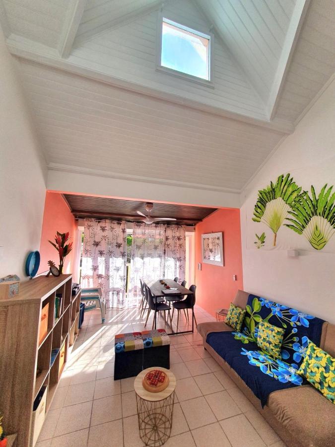 Appartement Ker-Eol Residence Canouan Sainte-Anne Avec Piscine Kültér fotó
